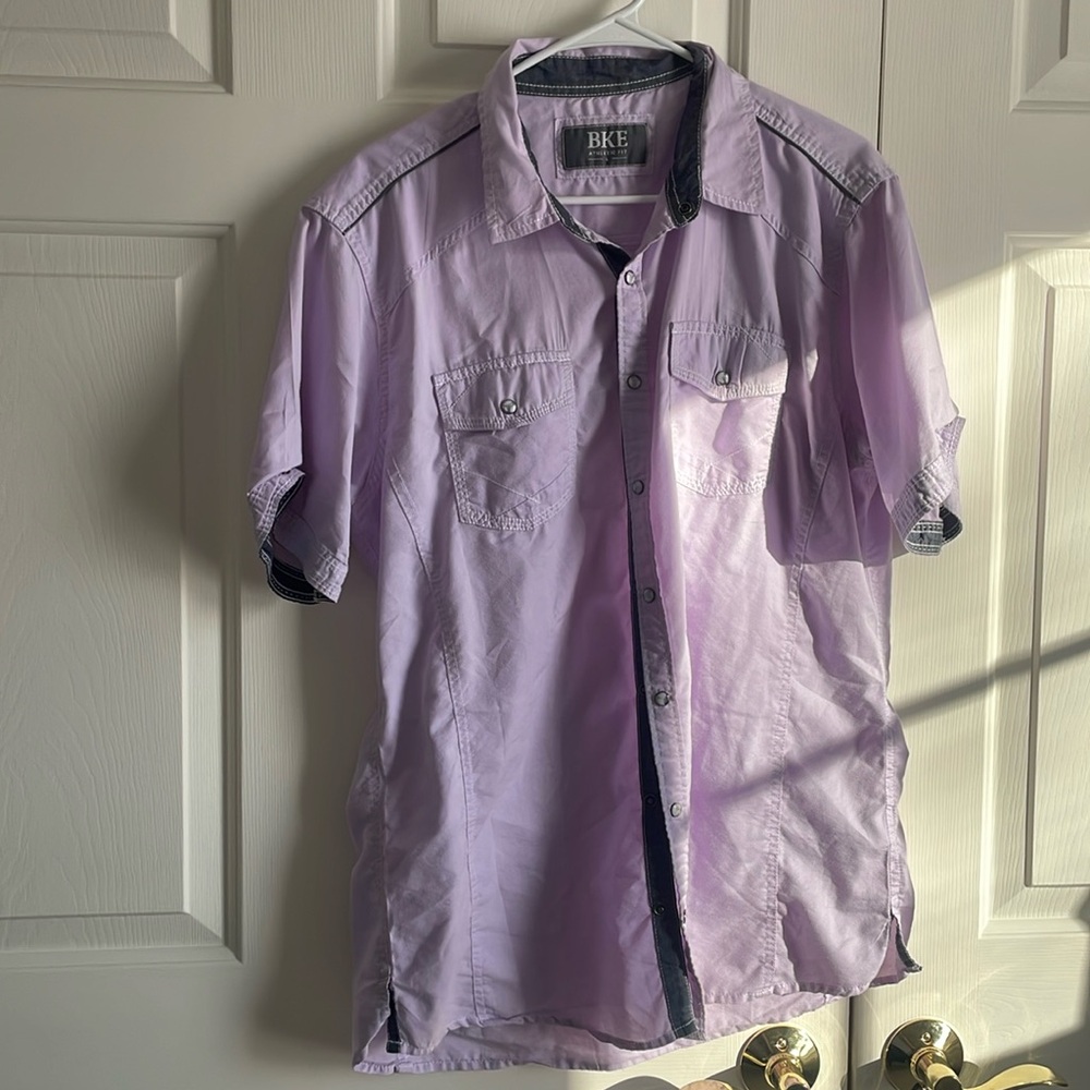 Short sleeve button up